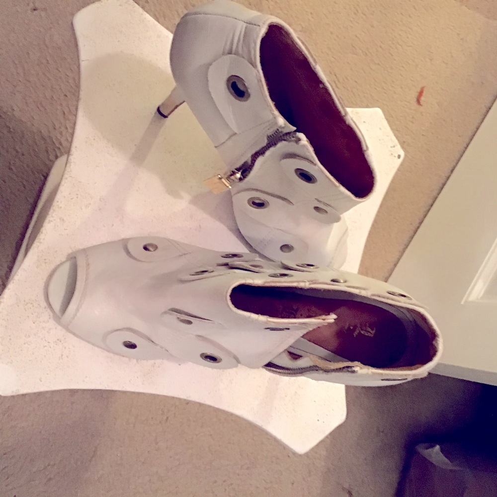 Peep toe booties
